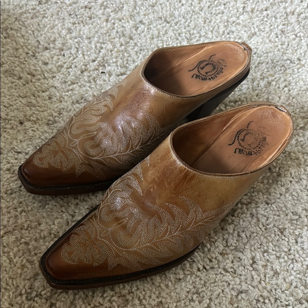 Tan Leather Mules with Pointed Toe